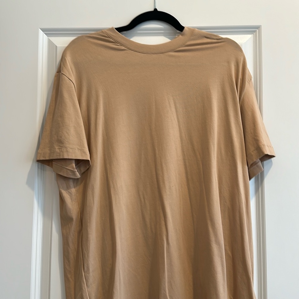 Skims Unisex Essentials Shirt